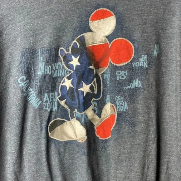 DISNEY PATRIOTIC MICKEY MOUSE T SHIRT SIZE LARGE MAP OF UNITED STATES BLUE - Picture 2 of 10